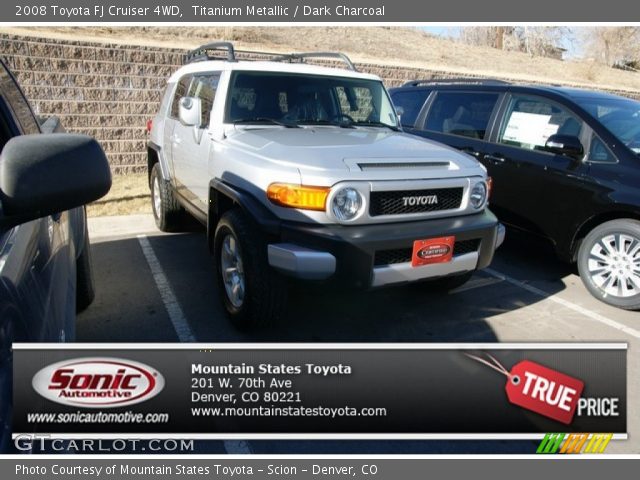 2008 Toyota FJ Cruiser 4WD in Titanium Metallic