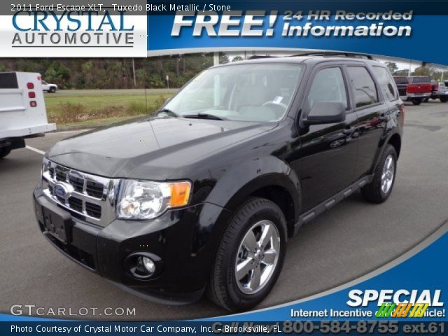 2011 Ford Escape XLT in Tuxedo Black Metallic