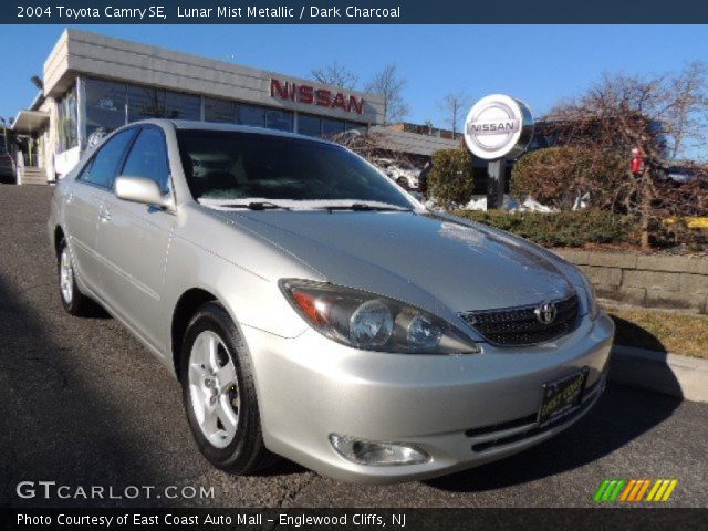 2004 Toyota Camry SE in Lunar Mist Metallic