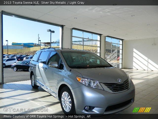 2013 Toyota Sienna XLE in Silver Sky Metallic