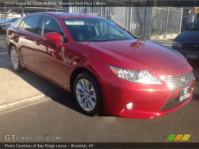 2013 Lexus ES 300h Hybrid in Matador Red Mica