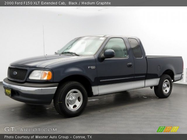 2000 Ford F150 XLT Extended Cab in Black