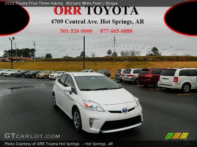 2013 Toyota Prius Three Hybrid in Blizzard White Pearl