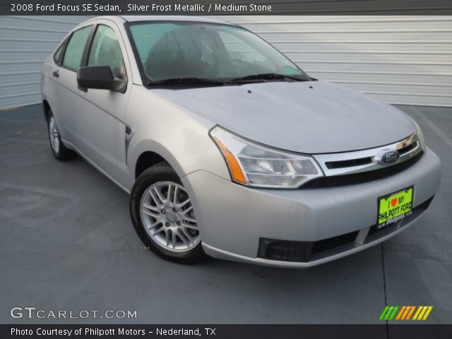 2008 Ford Focus SE Sedan in Silver Frost Metallic