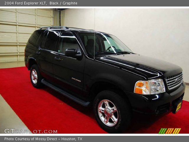 2004 Ford Explorer XLT in Black