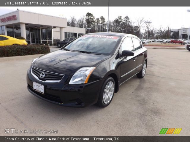 2011 Nissan Sentra 2.0 S in Espresso Black