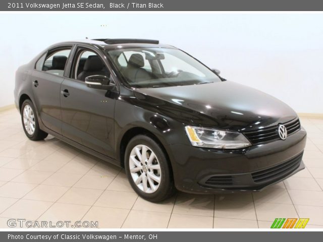 2011 Volkswagen Jetta SE Sedan in Black