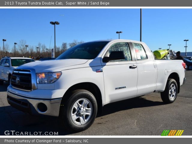 2013 Toyota Tundra Double Cab in Super White