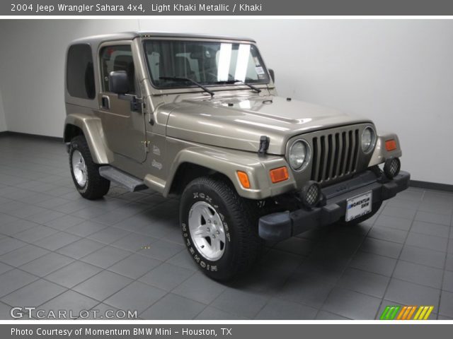 2004 Jeep Wrangler Sahara 4x4 in Light Khaki Metallic