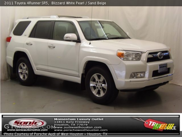 2011 Toyota 4Runner SR5 in Blizzard White Pearl