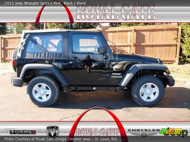 2013 Jeep Wrangler Sport S 4x4 in Black