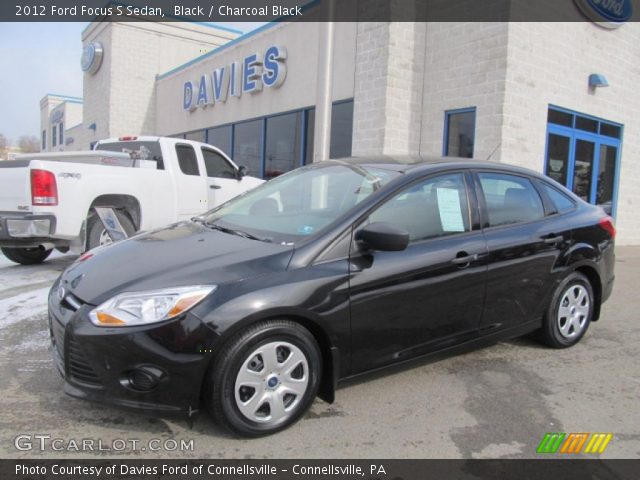 2012 Ford Focus S Sedan in Black