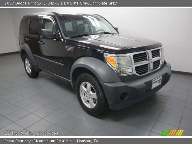 2007 Dodge Nitro SXT in Black
