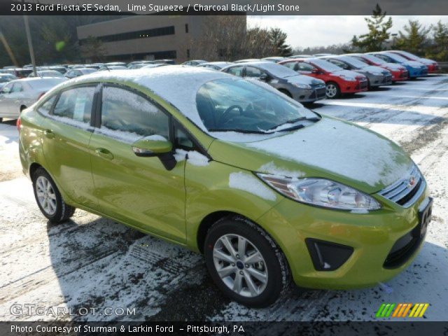 2013 Ford Fiesta SE Sedan in Lime Squeeze