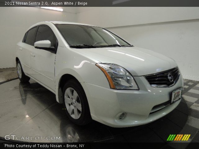 2011 Nissan Sentra 2.0 in Aspen White