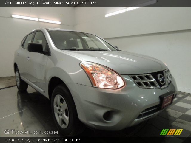 2011 Nissan Rogue S AWD in Silver Ice Metallic