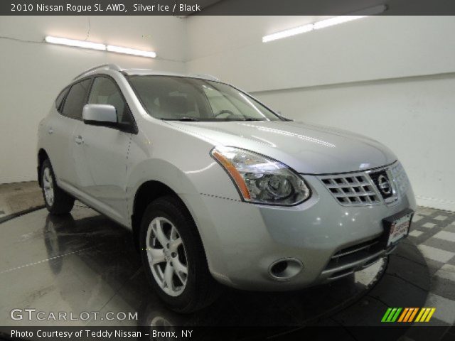 2010 Nissan Rogue SL AWD in Silver Ice