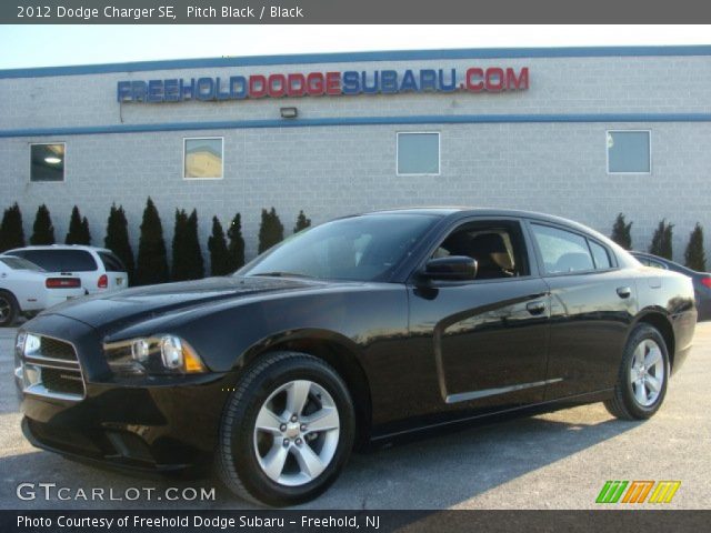 2012 Dodge Charger SE in Pitch Black