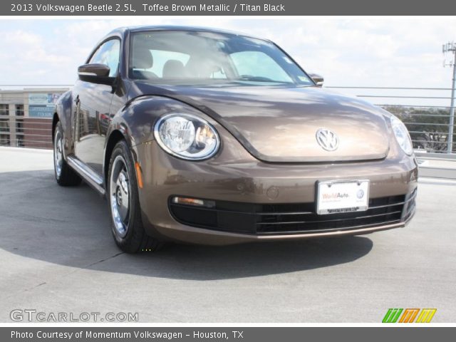 2013 Volkswagen Beetle 2.5L in Toffee Brown Metallic