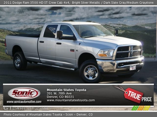 2011 Dodge Ram 3500 HD ST Crew Cab 4x4 in Bright Silver Metallic