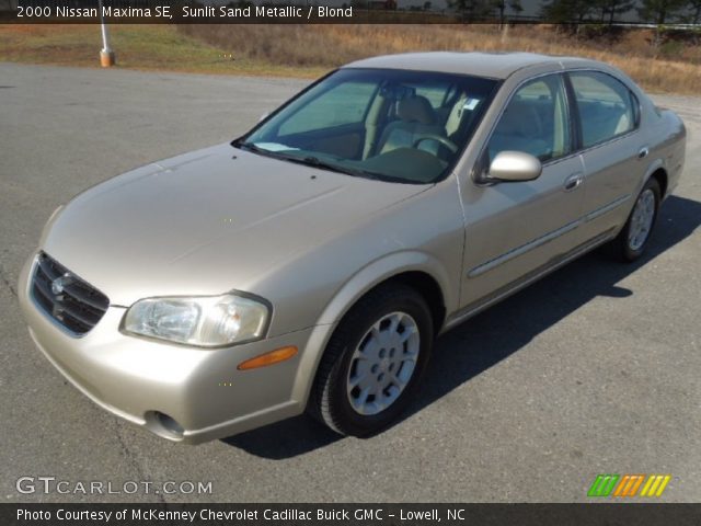 2000 Nissan Maxima SE in Sunlit Sand Metallic