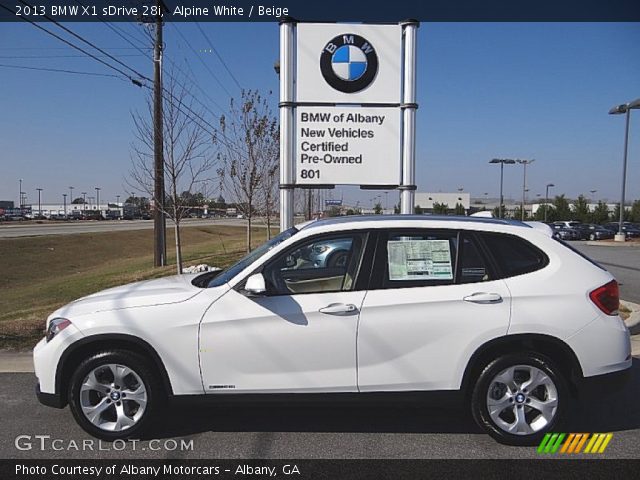 2013 BMW X1 sDrive 28i in Alpine White