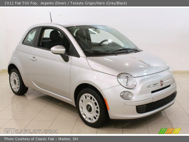 2012 Fiat 500 Pop in Argento (Silver)