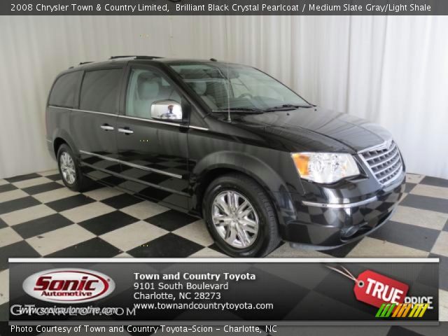 2008 Chrysler Town & Country Limited in Brilliant Black Crystal Pearlcoat