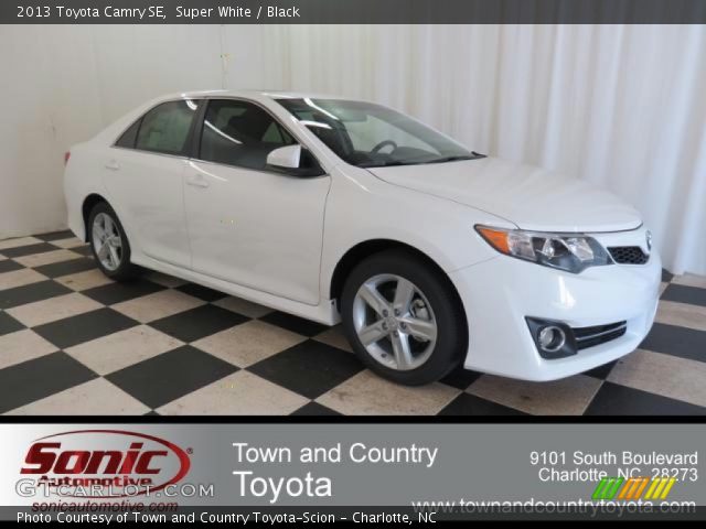 2013 Toyota Camry SE in Super White