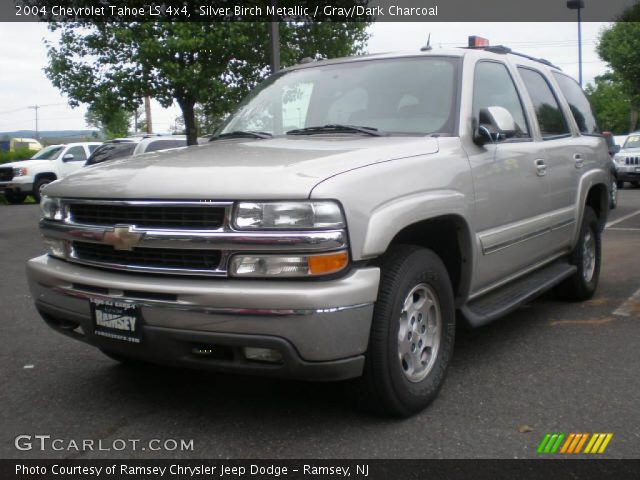2004 Chevrolet Tahoe LS 4x4 in Silver Birch Metallic