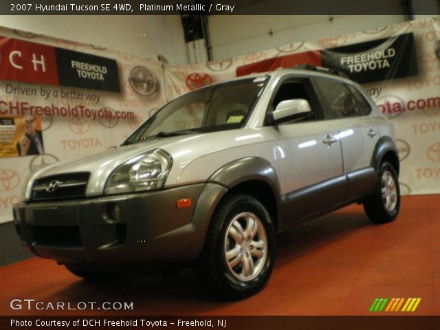 2007 Hyundai Tucson SE 4WD in Platinum Metallic