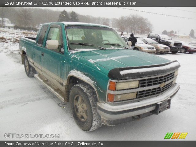 1993 Chevrolet C/K K1500 Extended Cab 4x4 in Bright Teal Metallic