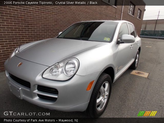 2006 Porsche Cayenne Tiptronic in Crystal Silver Metallic