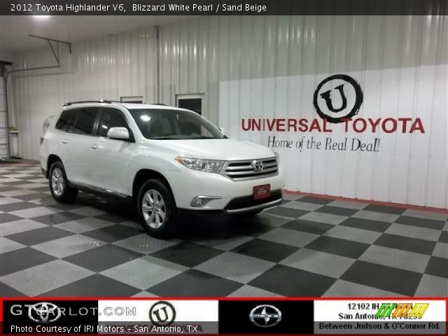 2012 Toyota Highlander V6 in Blizzard White Pearl