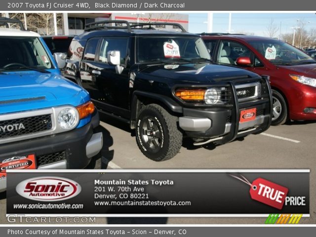 2007 Toyota FJ Cruiser 4WD in Black Diamond