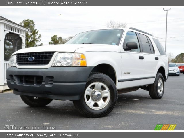 2005 Ford Explorer XLS in Oxford White
