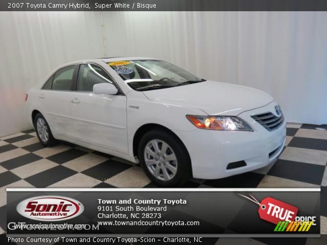 2007 Toyota Camry Hybrid in Super White