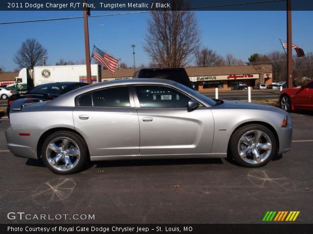 2011 Dodge Charger R/T Plus in Tungsten Metallic