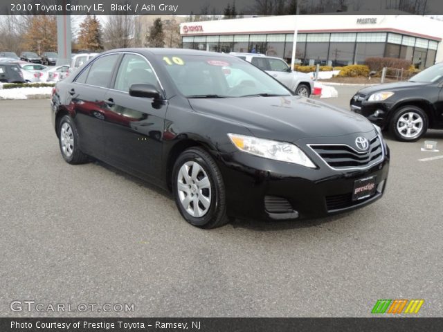 2010 Toyota Camry LE in Black