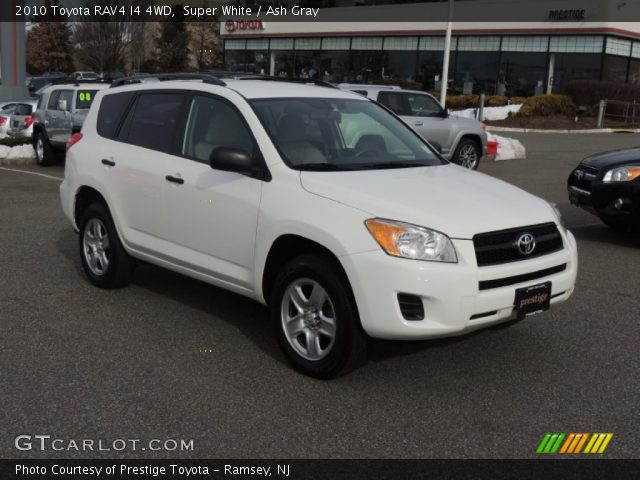 2010 Toyota RAV4 I4 4WD in Super White