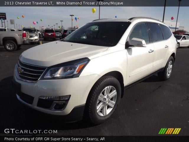 2013 Chevrolet Traverse LT in White Diamond Tricoat