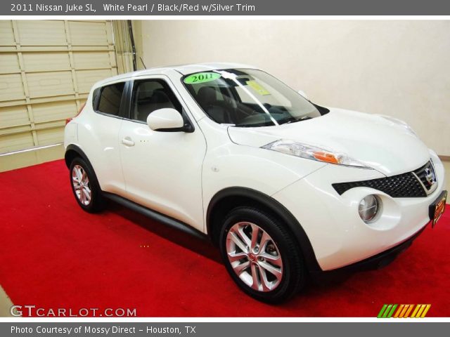 2011 Nissan Juke SL in White Pearl