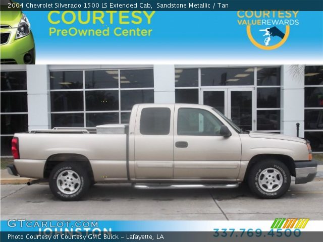 2004 Chevrolet Silverado 1500 LS Extended Cab in Sandstone Metallic