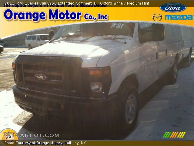 2011 Ford E Series Van E250 Extended Commercial in Oxford White