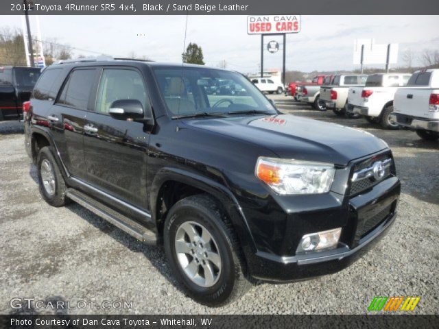 2011 Toyota 4Runner SR5 4x4 in Black