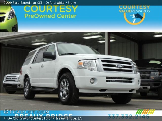 2009 Ford Expedition XLT in Oxford White