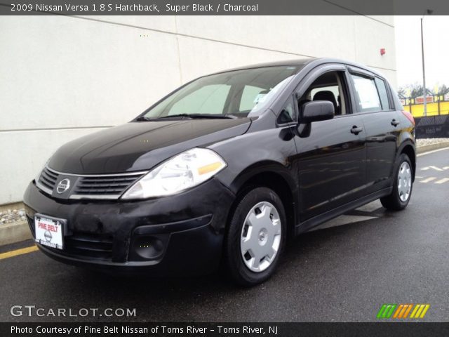 Nissan versa black 2009