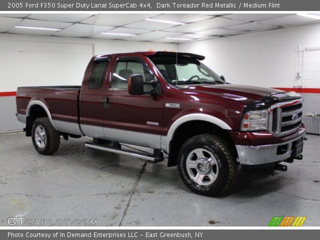 2005 Ford F350 Super Duty Lariat SuperCab 4x4 in Dark Toreador Red Metallic