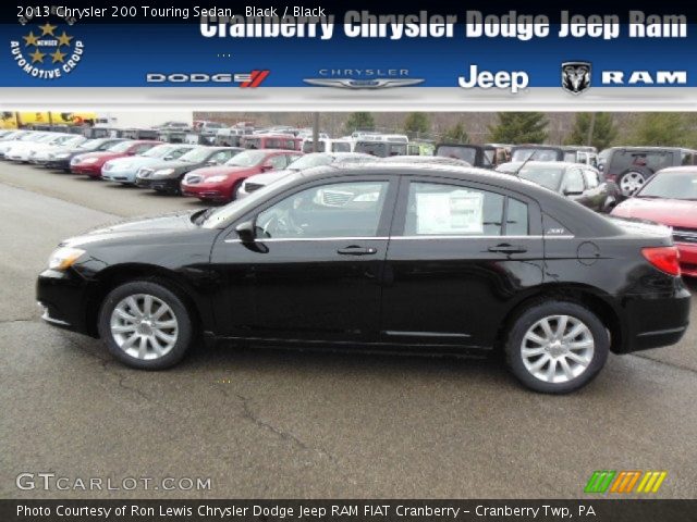 2013 Chrysler 200 Touring Sedan in Black