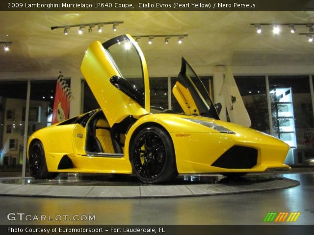 2009 Lamborghini Murcielago LP640 Coupe in Giallo Evros (Pearl Yellow)